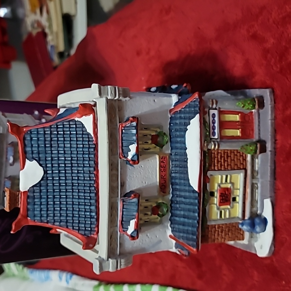 Villagers of the World China Traders Shoppe (no light cord)